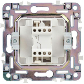 Выключатель 1-кл. SKANDY 10А SK-V01W арктич. бел. IEK SK-V10-0-10-K01