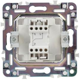 Выключатель проходной 1-кл. SKANDY 10А SK-V02W арктич. бел. IEK SK-V12-0-10-K01