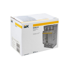 Выключатель автоматический 3п 63А 25кА ВА88-32 MASTER IEK SVA10-3-0063-02