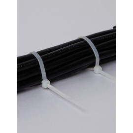 Хомут кабельный 3.6х150 нейл. бел. (уп.100шт) IEK UHH31-D036-150-100