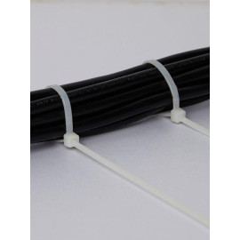 Хомут кабельный 3.6х300 нейл. бел. (уп.100шт) IEK UHH31-D036-300-100