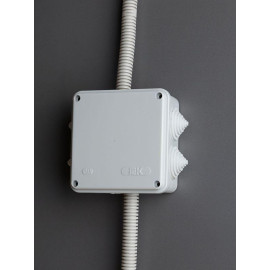 Коробка распаячная ОП 100х100х50 IP44 KM41233 (6 каб. ввод.) IEK UKO11-100-100-050-K41-44